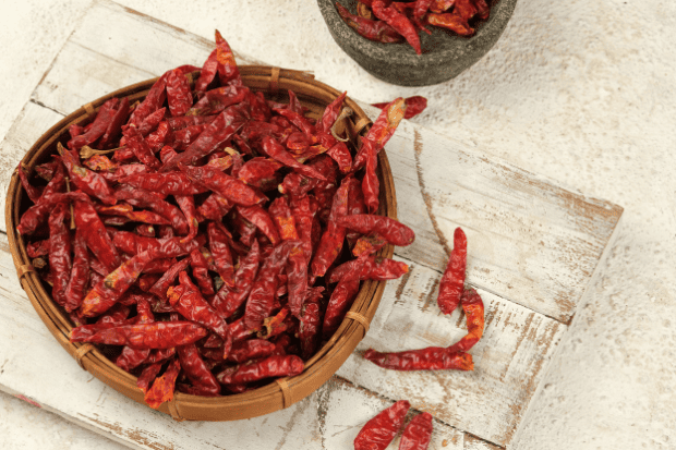 Leading Exporter & Supplier of Dry Chilli (Sookhi Laal Mirch) in India | Om International